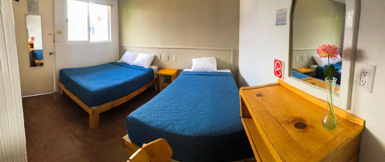 Hotel Tecnologico Querétaro Екстериор снимка