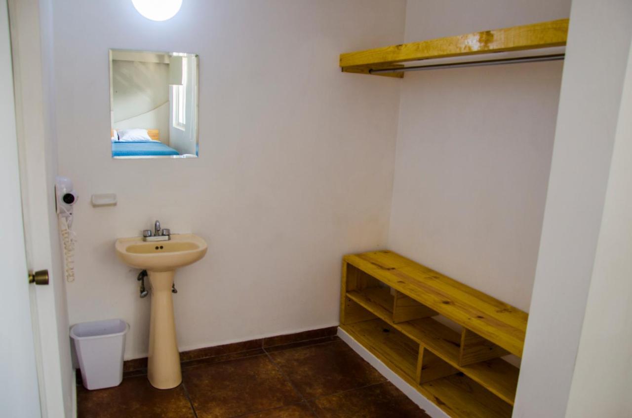 Hotel Tecnologico Querétaro Екстериор снимка