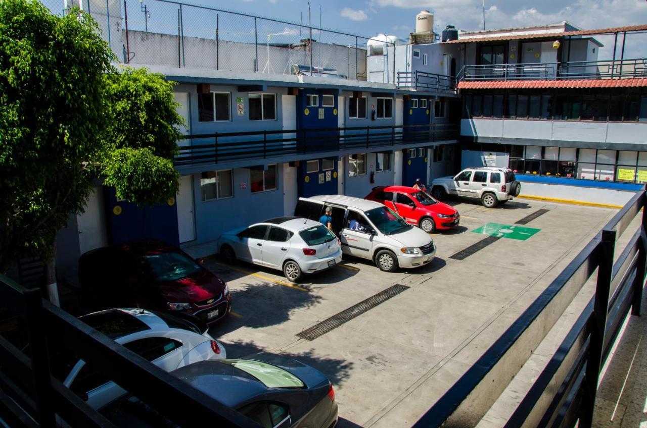 Hotel Tecnologico Querétaro Екстериор снимка