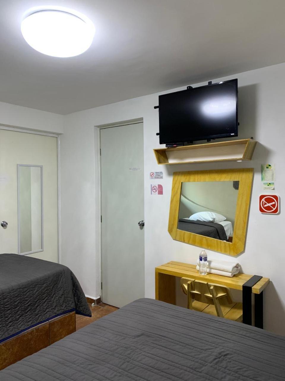 Hotel Tecnologico Querétaro Екстериор снимка